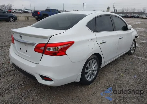 2019 Nissan Sentra S z USA, uszkodzony, nr VIN 3N1AB7AP7KY246624